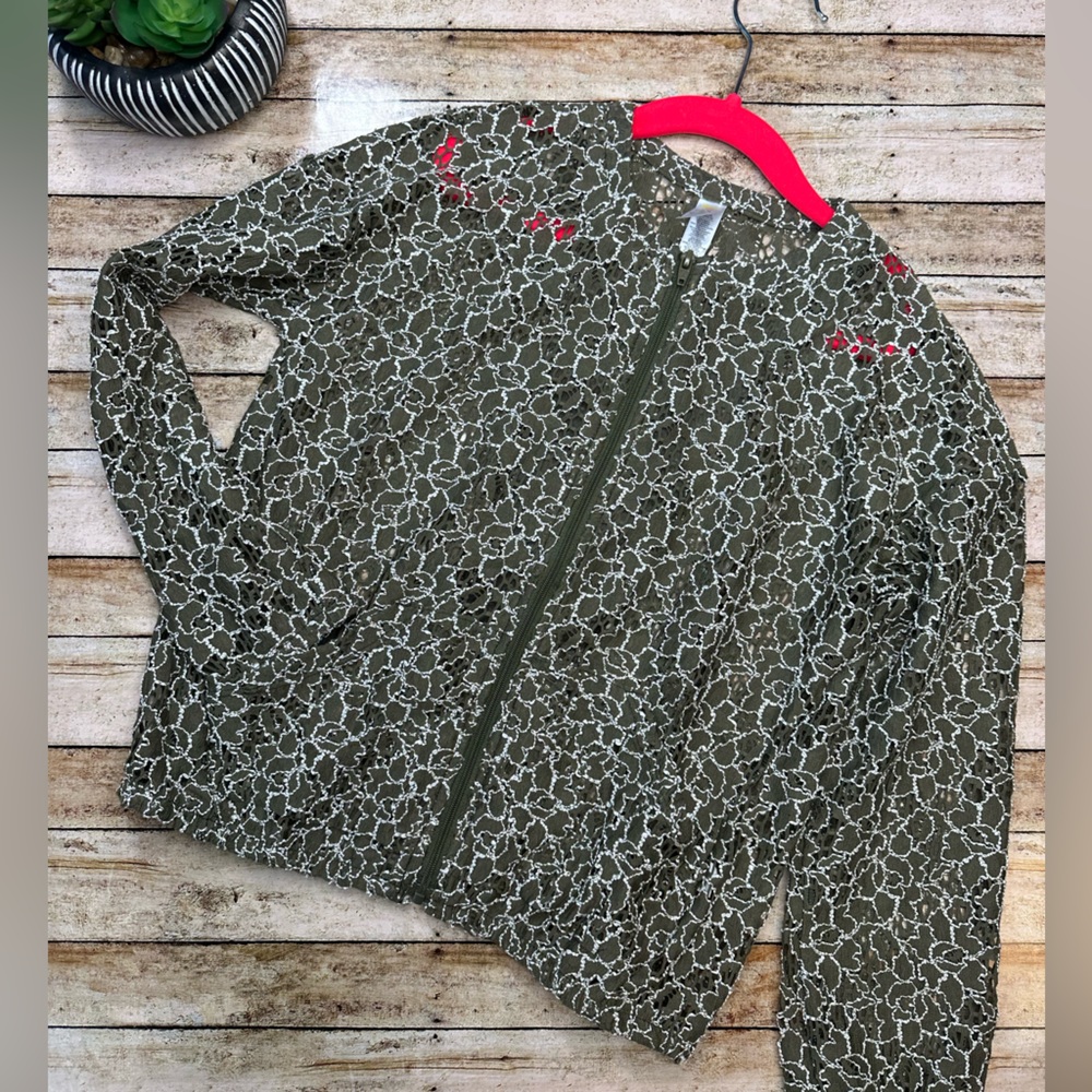 Olive Green Lace Kids Jacket (vaulted LuLaRoe Monroe, vintage LLR) army white